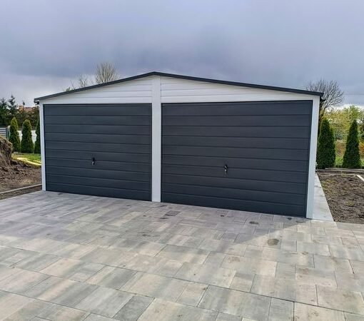 dviejų automobilių talpinimo garažą 6,0x5,5m