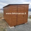 Sandėliukas 2,5x3 m su šviesia medžio imitacija, horizontalios skardos sienomis, nuolydžiu stogu į kairę, 90 cm pločio durimis ir apskardinimais; nemokamas pristatymas ir surinkimas Lietuvoje (išskyrus Kuršių neriją).