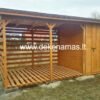 Sodo įrankių namelis su malkine (1.5 m x 2 m + 3 m x 2 m), pagamintas iš tvirtų 2 cm storio lentų, su galimybe pasirinkti impregnuoto medžio spalvą ir surinkimo paslauga tiesiai pas klientą.