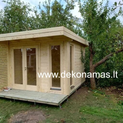 „Oazė“ – medinis namelis 3 x 3 m. 44 mm