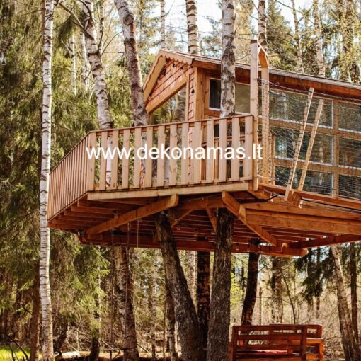 Šiltintas namelis medyje su 5 cm izoliacija