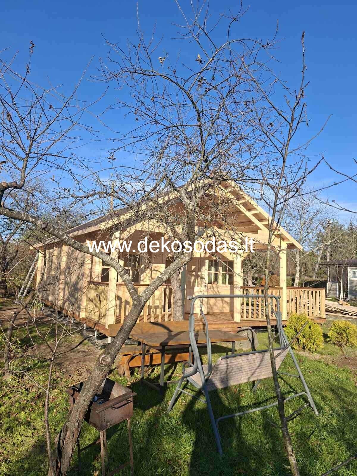 Medinis sodo namas Lora maxi 6×8 m + 2 m terasa – erdvus, aukštomis lubomis, pritaikomas pagal užsakymą - Image 21