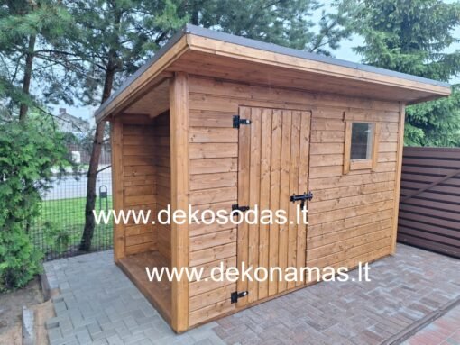 Medinis karkasinis sandėliukas 2×3,5 m iš 2 cm storio lentų, tinkamas sodo įrankiams ir malkoms