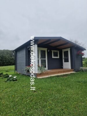 Medinis sodo namelis Garnys