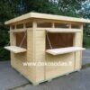 Prekybinis kioskas 274×241 cm, 19 mm mediena, su grindimis. Tvirtas, erdvus, lengvai surenkamas. Tinka mugėms, turgui, sezoninei prekybai.