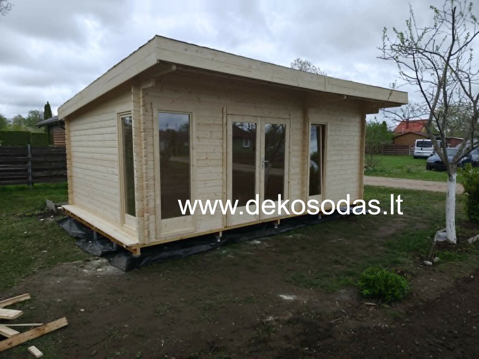 MEDINIS SODO NAMAS „MINDREN“ – 580×390 cm, 40 mm, su dviejomis patalpomis