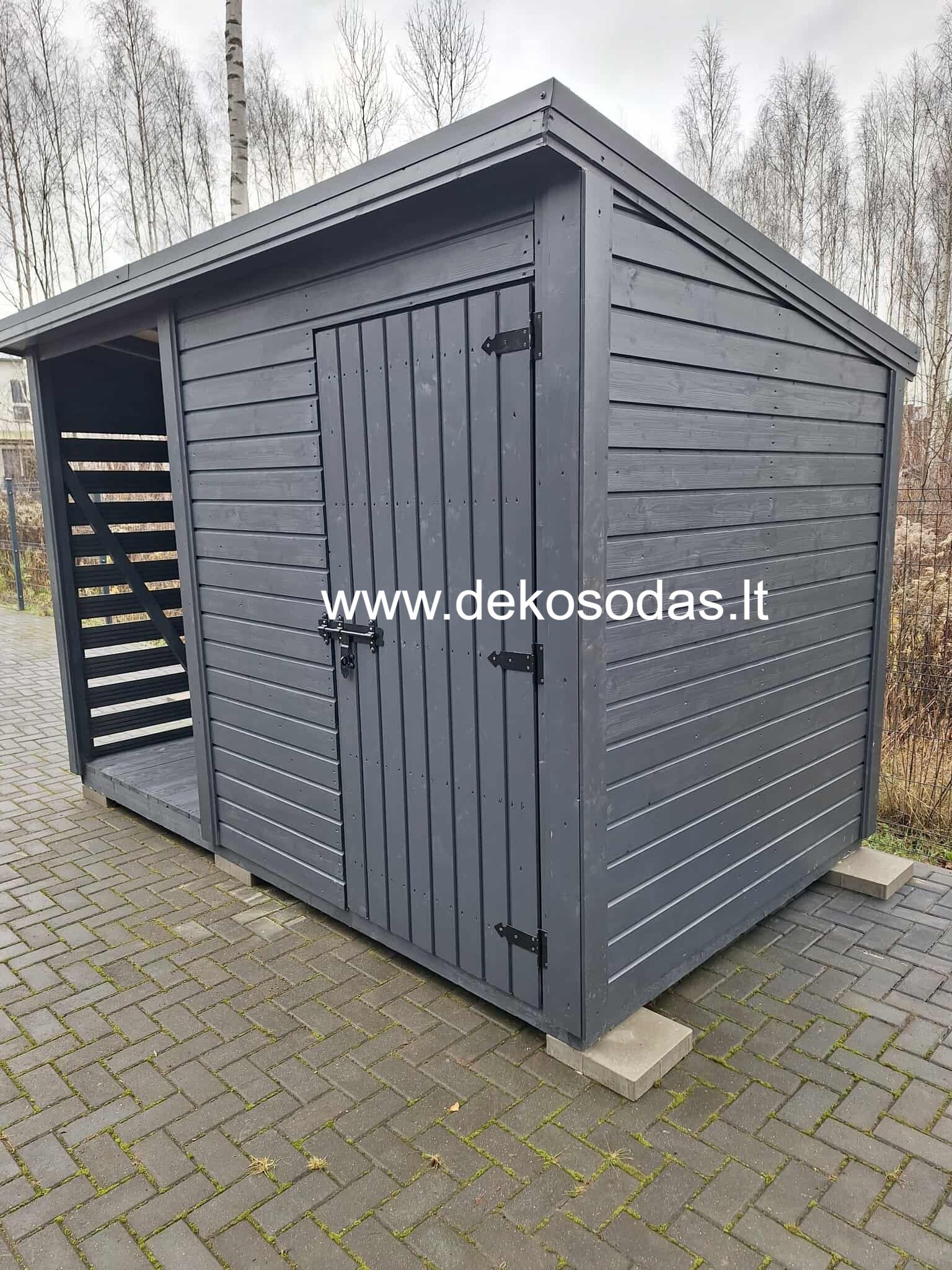 Medinė malkinė–sandėliukas 3.5×2 m